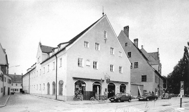 Von 1864-1876 fand der Turnbetrieb des Turn-Vereins Landshut in der Stadtturnhalle statt - Aufnahme von 1984