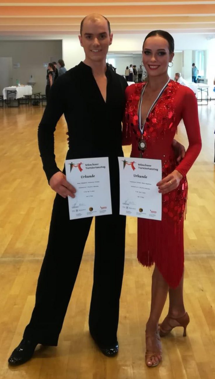 Landshuter Tanzpaar in die B-Klasse aufgestiegen