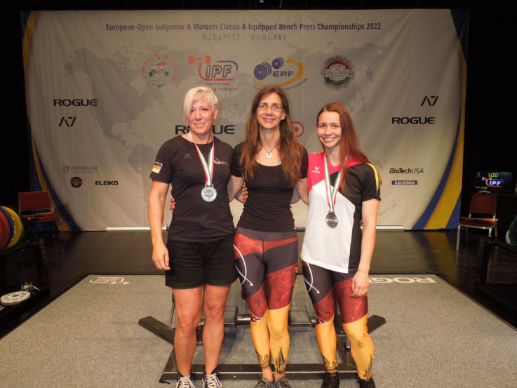 Starke Frauen der Turngemeinde überzeugen bei den Europa-Meisterschaften im Bankdrücken