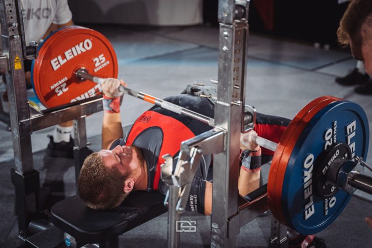 Stefan Pagelsen siegt bei Bayerischer Meisterschaft im Kraftdreikampf