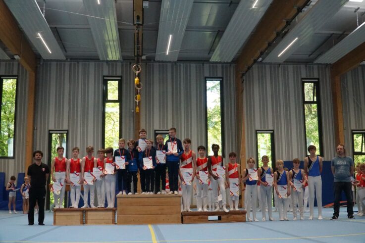 DSC01299 Siegerehrung Jahrgang 2011 und 2012