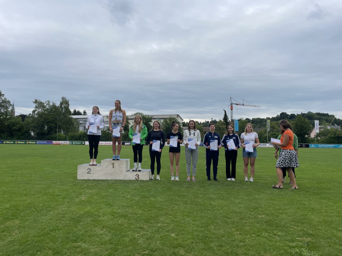 Siegerehrung Jahn-MK 2003 w IMG_1544