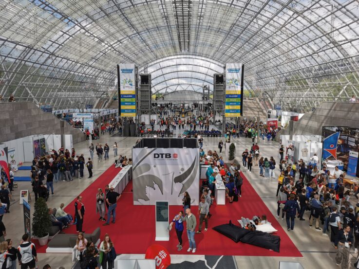 Turnmannschaft der TG Landshut beim Internationalen Deutschen Turnfest in Leipzig